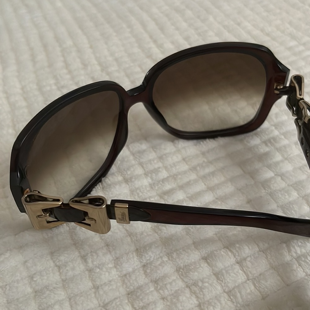 NEW. Gucci Sunglasses. 3006/S